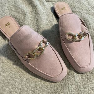 H&M Light Pink Mules w/ Gold Chain Embellishment